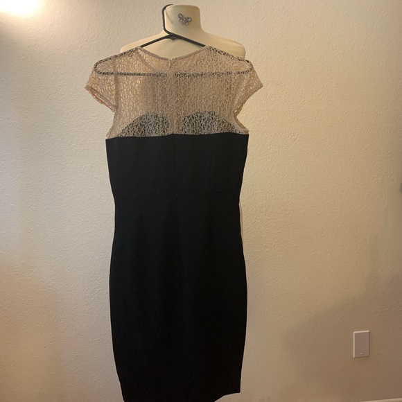 Dress - Picture 3 of 3